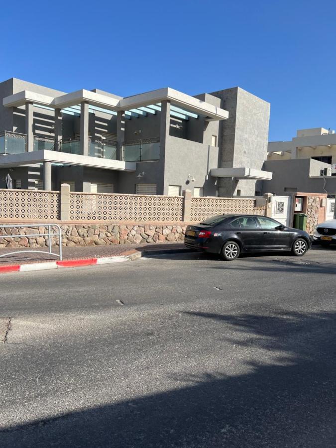 גיא ברוזמרין Apartamento Eilat Exterior foto